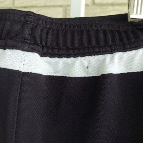 Adidas Kids Black Classic Joggers 13-14 USED - Picture 3 of 9